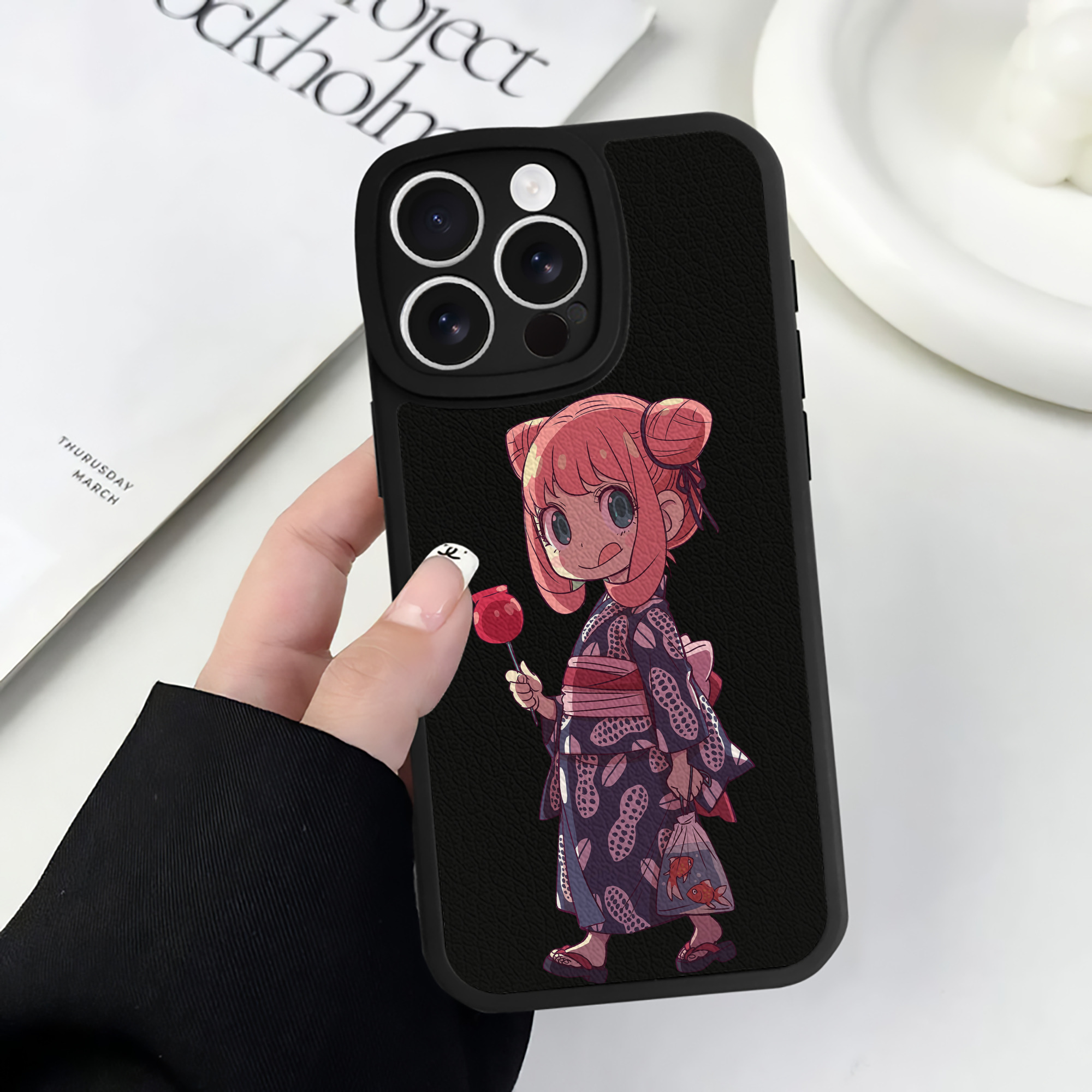 （画像用） SPY×FAMILY间谍家家酒 【iPhone 16シリーズ対応】シリコンスマホケース（レザー調） 材質：シリコン